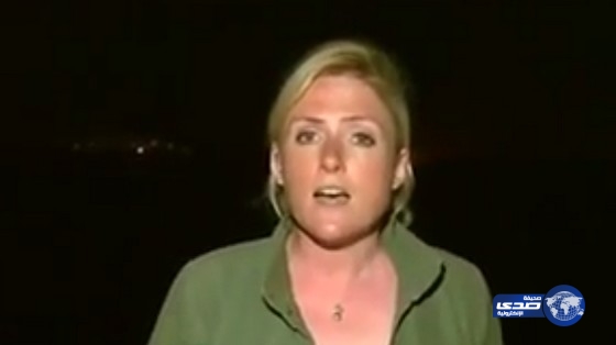 بالفيديو.. مراسلة وصفت الإسرائيليين بـ”الحثالة” الفرِحة بإطلاق الصواريخ.. فتم إبعادها