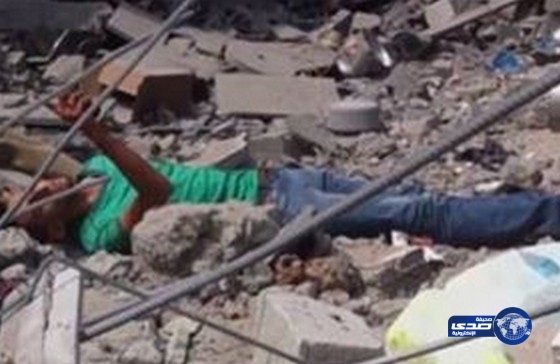 بالفيديو.. قناص اسرائيلي يقتل مدنيا بعد اصابته مرتين