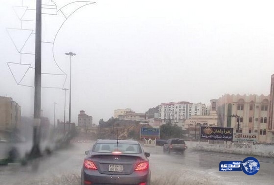 بالصور:هطول أمطار على منطقة الباحة