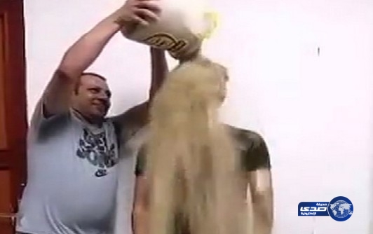 بالفيديو:محمد عساف يتحدى دلو الركام