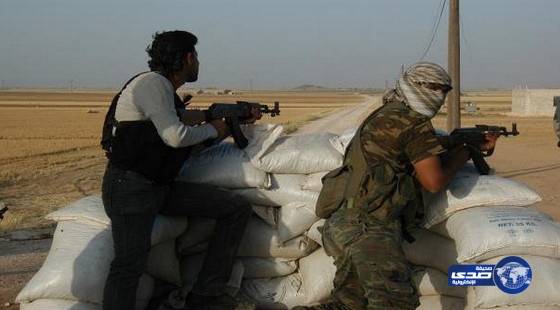 داعش يسيطر على أجزاء كبيرة من مطار الطبقة بسوريا