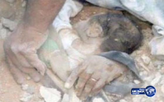 إنقاذ طفلة هندية بعد قيام عمتها وعمها بدفنها حية