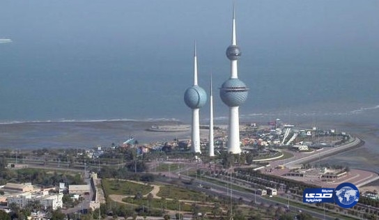 كويتي ينتقم من زوجته بتعبئة خزان وقود سيارتها بالتراب