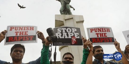 اغتصاب مراهقة هندية وقتلها لدفاعها عن والدها