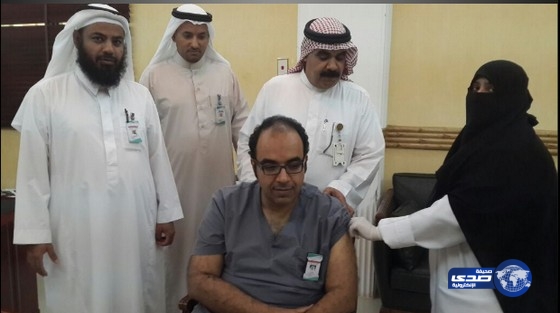 تدشين حملة تطعيم ” المناكترا ” بمستشفى الملك فيصل