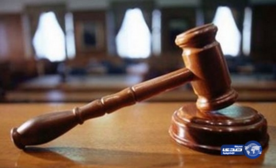 القبض على شاب يمارس الرذيلة وهو نائم!!