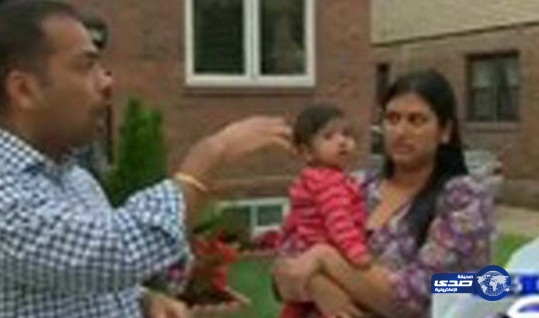 بالفيديو:عجوز يغطي نوافذ منزله بصور إباحية ليغادر السكان من الحي