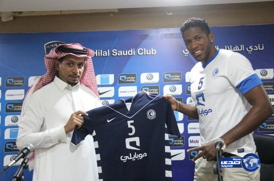 طائرة الهلال تتعاقد مع الكوبي يوسفاني