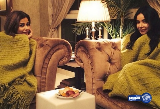 لجين عمران ومهيرة عبد العزيز والله من الكسل!!