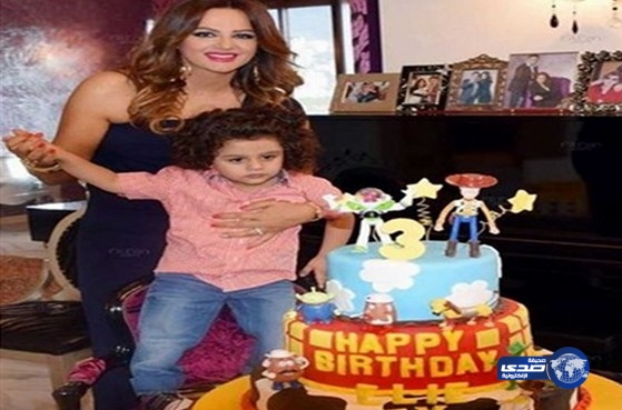 باسكال مشعلاني تحتفل بعيد ميلاد ابنها