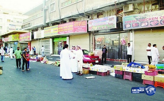 بلدية وسط الدمام تضبط بسطات مخالفة في عدة مواقع