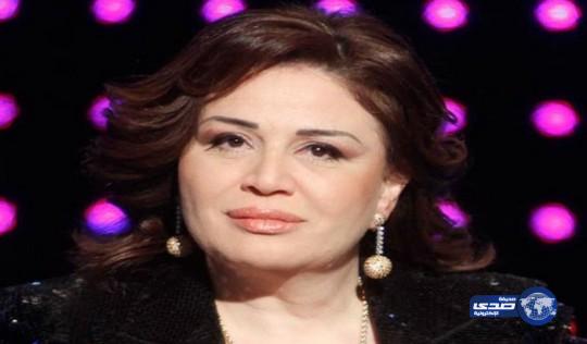 إلهام شاهين: الحجاب فرض والمرأة الضعيفة هي التي ترتدي النقاب