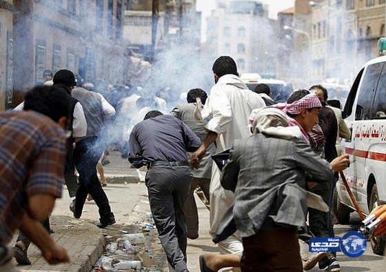 اصابة طفل جراء سقوط قذائف على أحد الأحياء شمال صنعاء