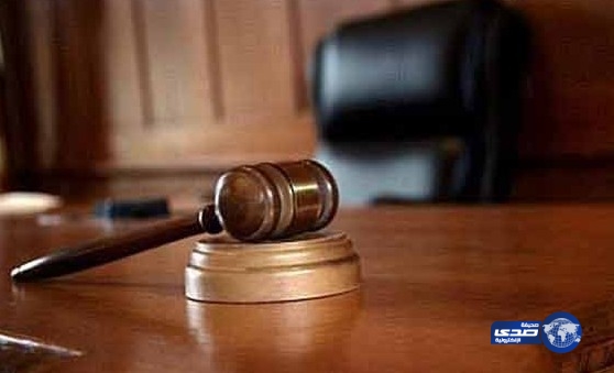 القبض على قاضي يمارس الرذيلة مع زوجة “متهم” حكم عليه سابقاَ