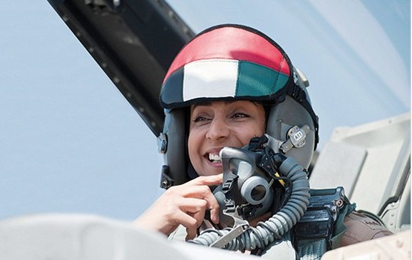 الإماراتية مريم أول مقاتلة تشارك بضرب «داعش»