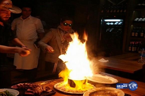 بالفيديو: اخر تقليعات “أحلام “طباخة في  في أحد مطاعم تركيا