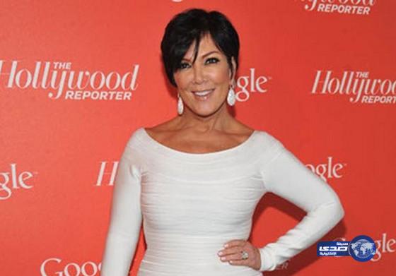 كارديشيان “الأم”تبحث عن  رجلٍ يصغرها سناً يُشبع رغباتها!