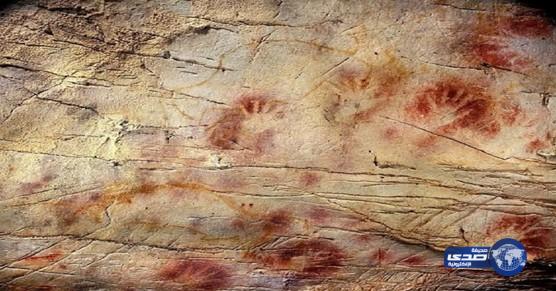 العثور على رسومات بداخل كهف عمرها 40 ألف عام في إندونيسيا