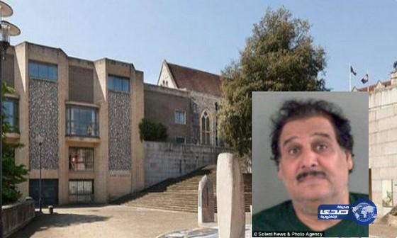 كويتي يقتل ابنته بـ 13 طعنة في الرقبة بسبب مكالمة هاتفية