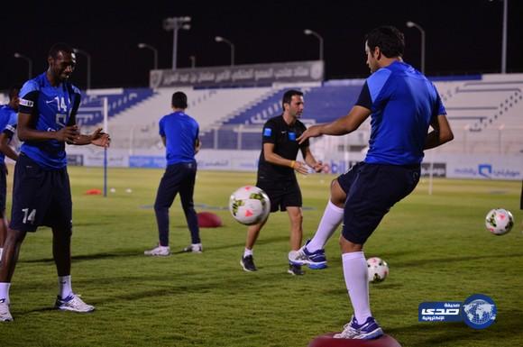 بغياب “ياسر”لاعبو الهلال يعاودن تدريباتهم بمشاركة سعود كريري