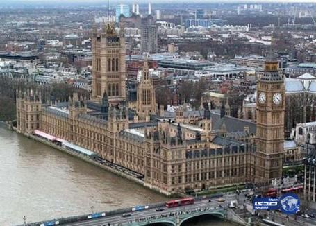 البريطاني المعتدي على الإماراتيات يتفاخر أمام المحكمة بلعق دم ضحاياه