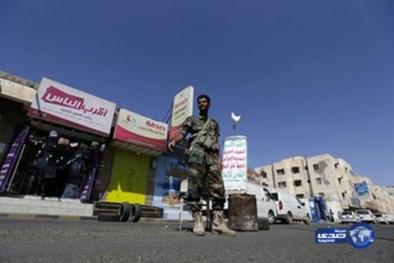 الحوثيون يسيطرون على ميناء الحديدة وينتشرون بمدينة ذمار