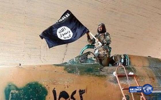 مسلحو “داعش” يحلقون بطائرات عسكرية تحت إشراف ضباط عراقيين