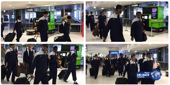 صور:لاعبي الهلال بمطار سيدني في طريق عودتهم للرياض