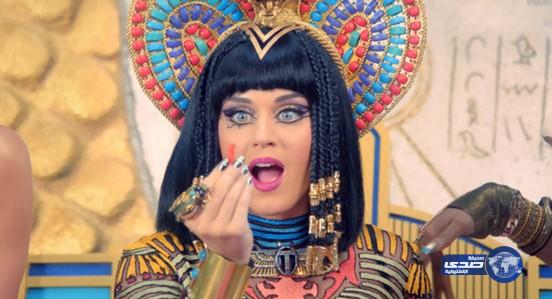 بيري تلغي الاحتفال بعيد ميلادها في القاهرة بسبب الظروف السياسية