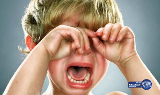 عذب الطفل وقتله والسبب أحرف الهجاء !