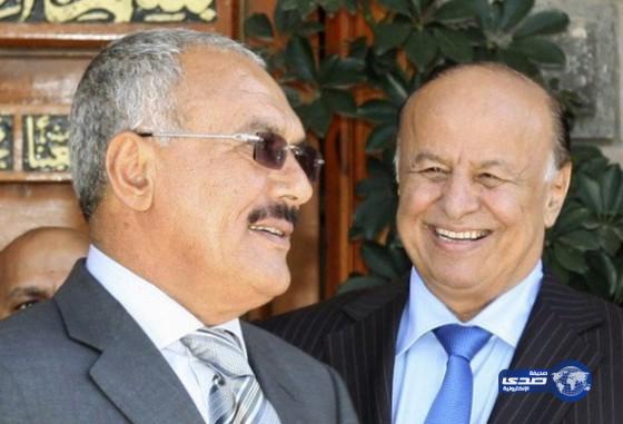 الرئيس اليمني “السابق”يقيل “الرئيس الحالي” من الحزب الحاكم