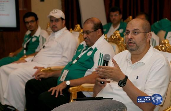 مسؤليين بدون رسميات