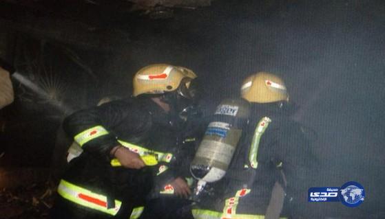 إنقاذ إمرأة وطفلين في حريق بحوية الطائف (صور)