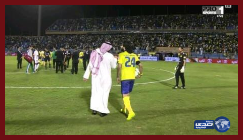 عبدالغني يبصق على إداري “الفيصلي” في تصرف غير”أخلاقي”