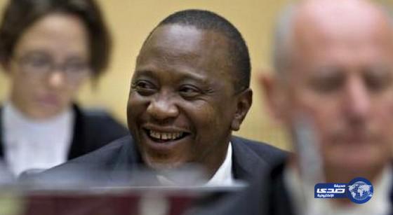 المحكمة الجنائية تسقط تهم جرائم ضدّ الإنسانية عن الرئيس الكيني