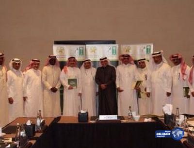 لجنة جائزة الكرة الذهبية تعقد اجتماعها الخامس لوضع معايير اللاعبين