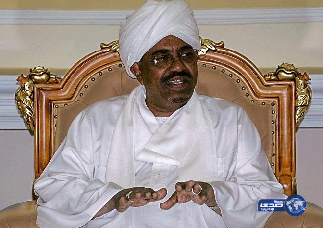 البشير يعلن النصر بعد قرار المحكمة الجنائية حفظ تحقيق دارفور