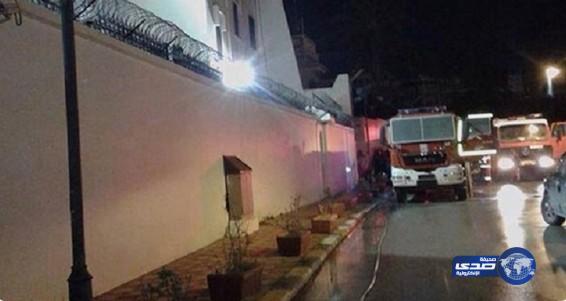 احتراق 3 سيارات تابعة لسفارة المملكة في ليبيا