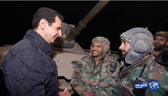 الأسد يزور جوبر على اطراف دمشق ويوجه الشكر للجنود