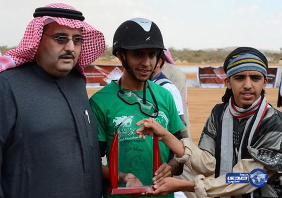 الأمير عبدالعزيز بن أحمد يطلق مارثون الخيل الأول بسوق عكاظ