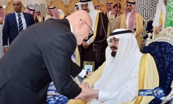 لبنان تنعي حكيم العرب وتعلن الحداد 3 أيام