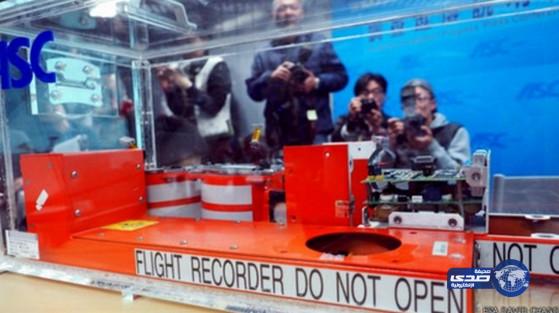 جثة قائد الطائرة المتحطمة في تايوان تكشف انه استمات لانقاذها