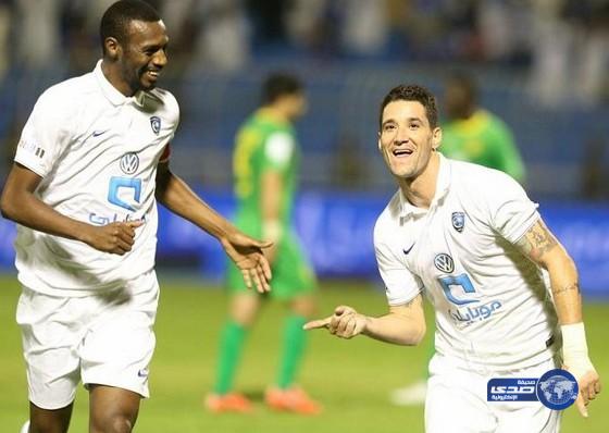 الهلال يعبر الخليج لنهائي كأس ولي العهد