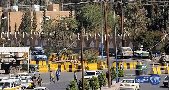 أمريكا تغلق سفارتها في اليمن نهائيا وتكلف تركيا والجزائر برعاياها