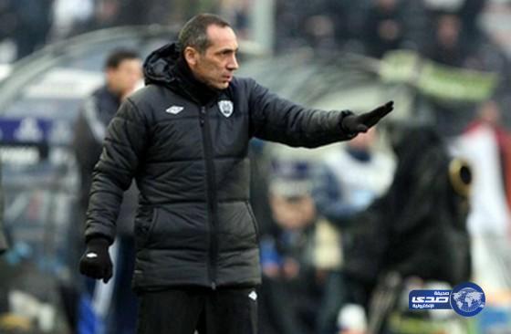 الهلال يوقع مع المدرب اليوناني جورجوس دونيس