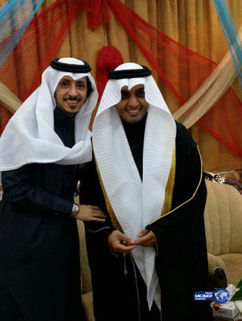 العمري يحتفل بزواجه