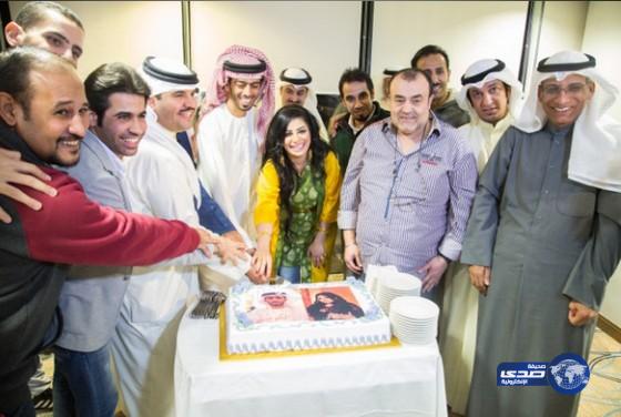 بالصور: الإماراتية “حصه” تنتهي من جولة الكويت بحضور “خطاف”‎