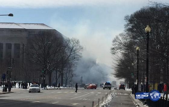 بالفيديو…ما حقيقة الانفجار أمام البيت الابيض؟