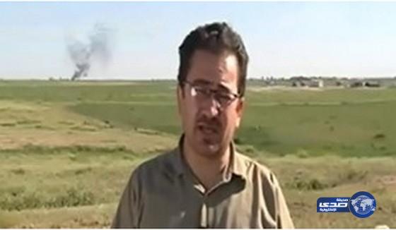 بالفيديو.. «داعشي» يفجر نفسه خلف مراسل الجزيرة على الهواء