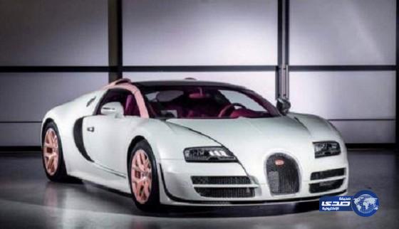 شاب ثري يهدي حبيبته نسخة وحيدة في العالم من بوغاتي فيرون